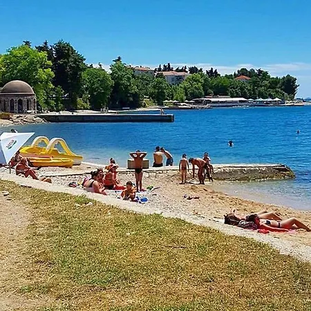 Monika - Private Terrace & Parking * ザダル