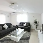 Apartament Monika - Private Terrace & Parking