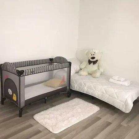 Lägenhet Monika - Private Terrace & Parking